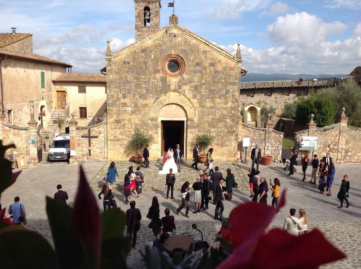 B&B In Piazza Monteriggioni Extérieur photo